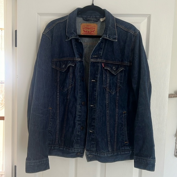Levi’s men denim jacket - Picture 1 of 3